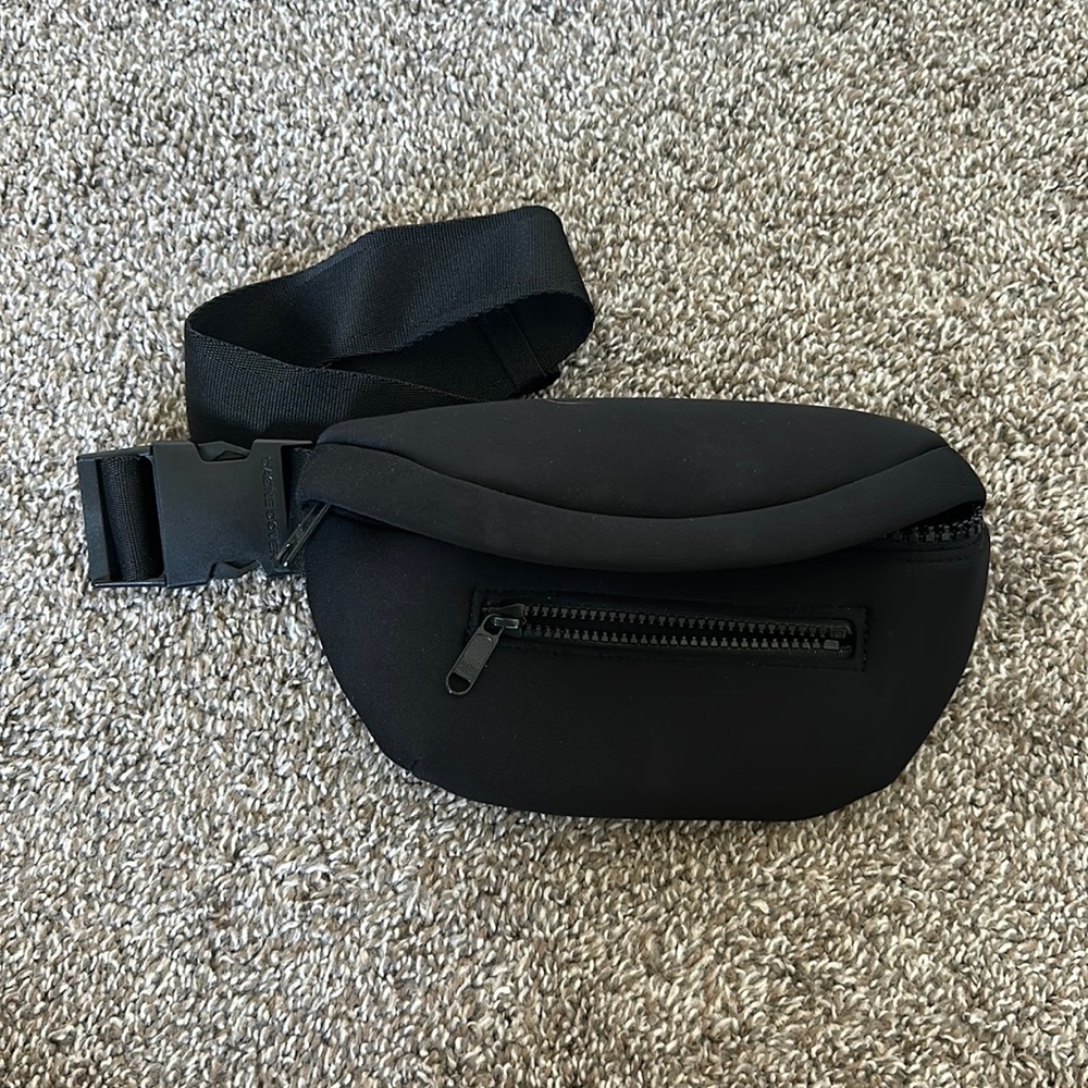 Dagne Dover Ace Neoprene Fanny Pack